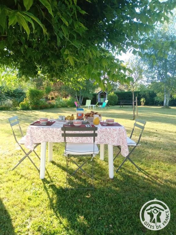 Les Grillons