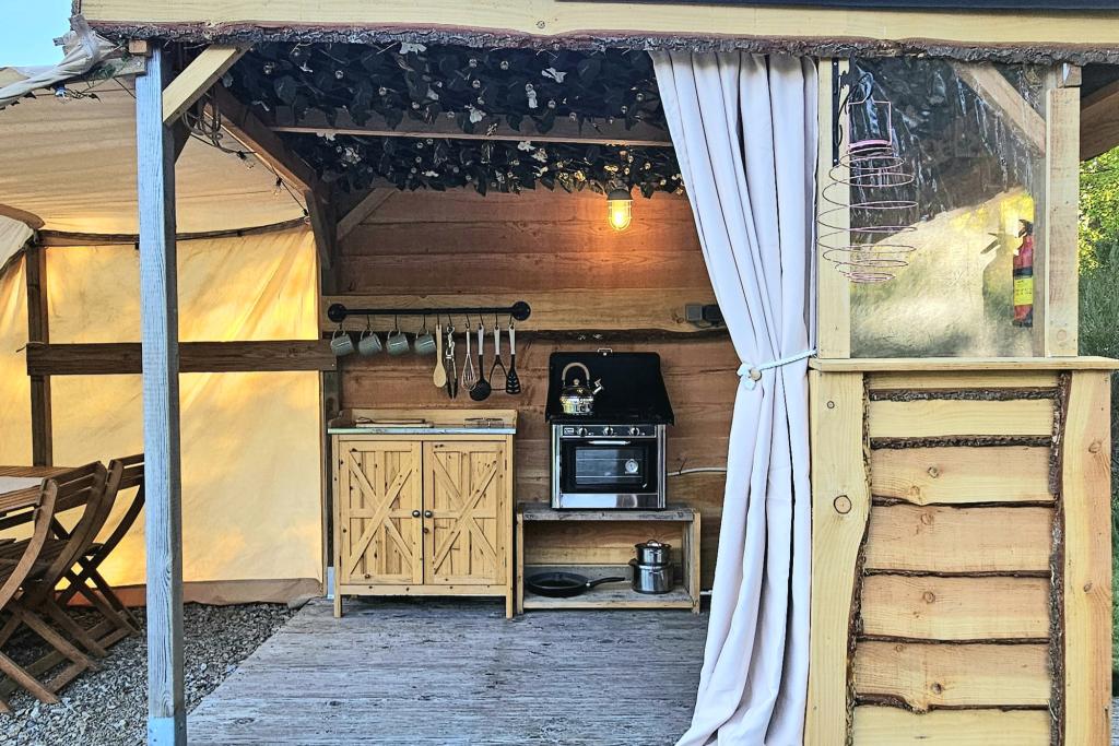 Camping Le Ranch - Tipi de Lotus Nordique