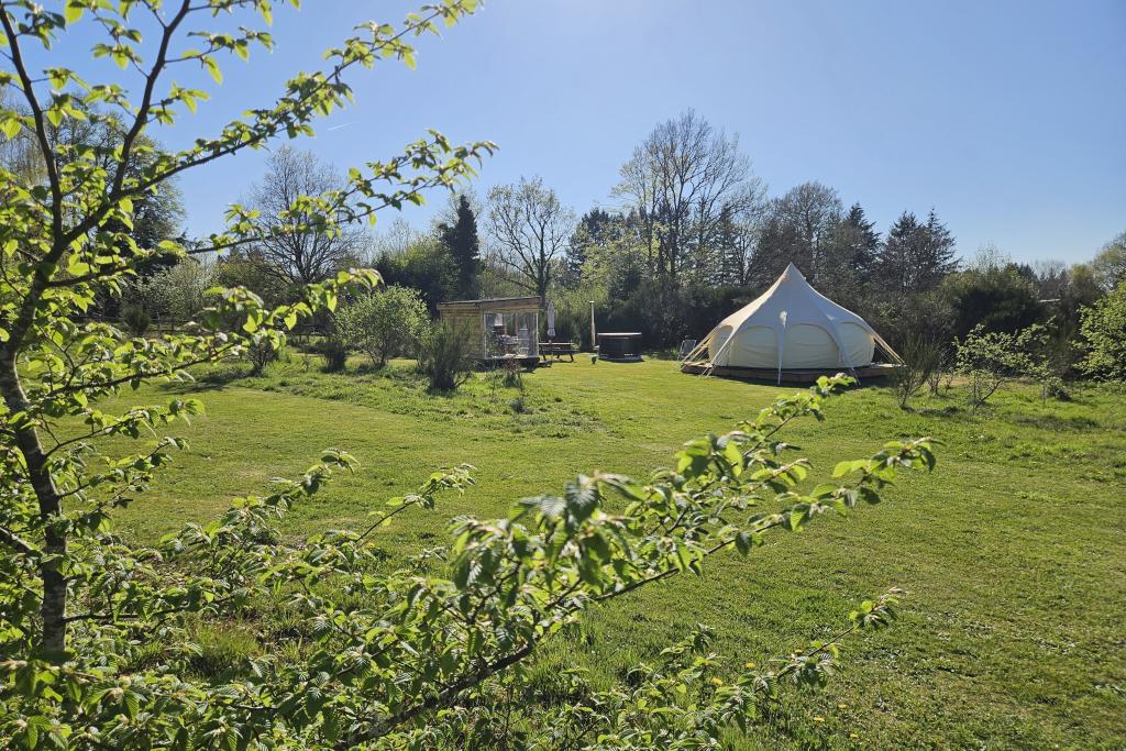 Camping Le Ranch - Tipi de Lotus Nordique