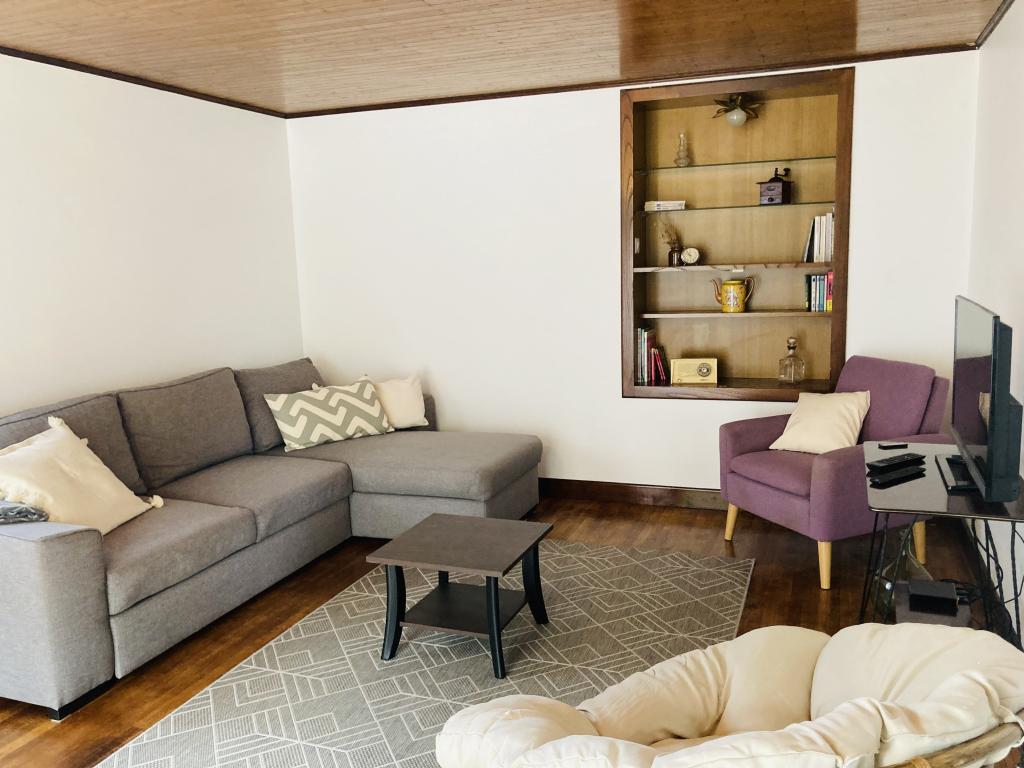 Meublé de Tourisme "A l'ombre du Tulipier"