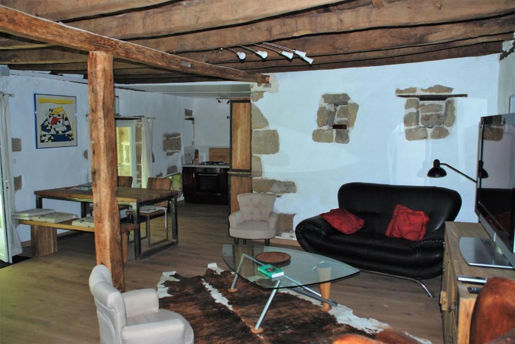 Château Le Bois - La Maison des Serviteurs