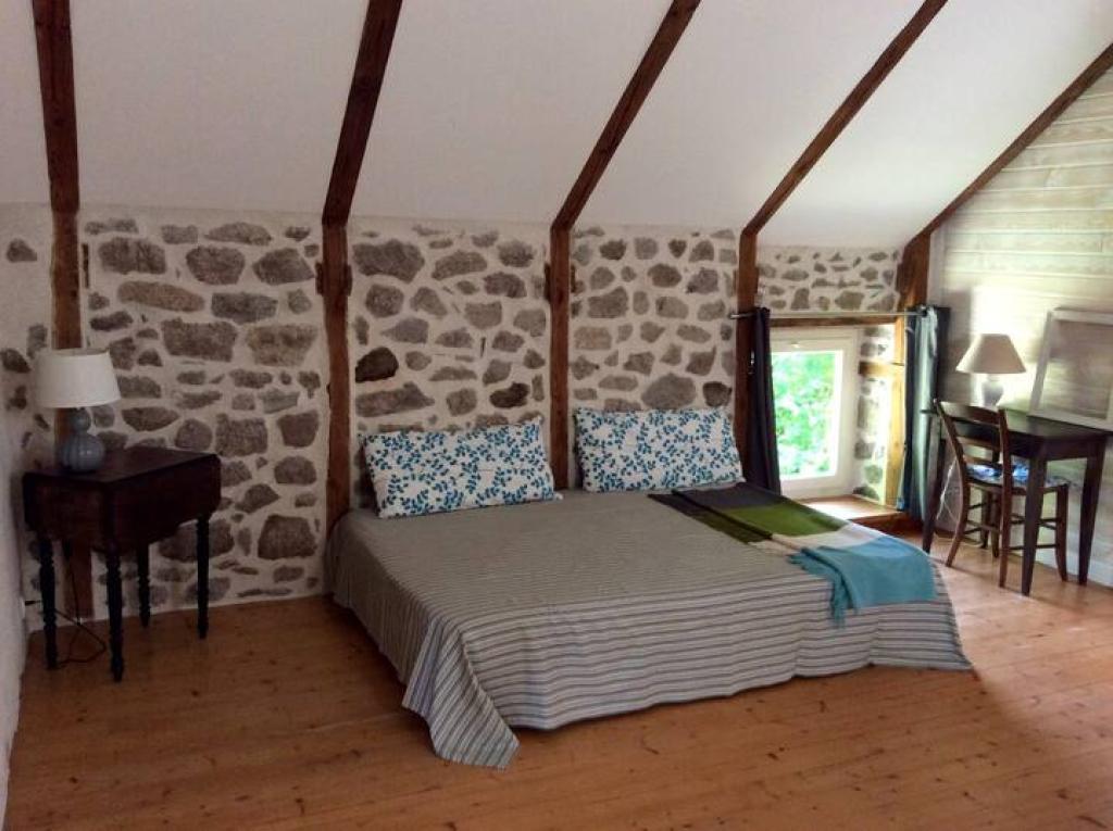 Meublé de Tourisme LASCAUD - l'Ardoisette