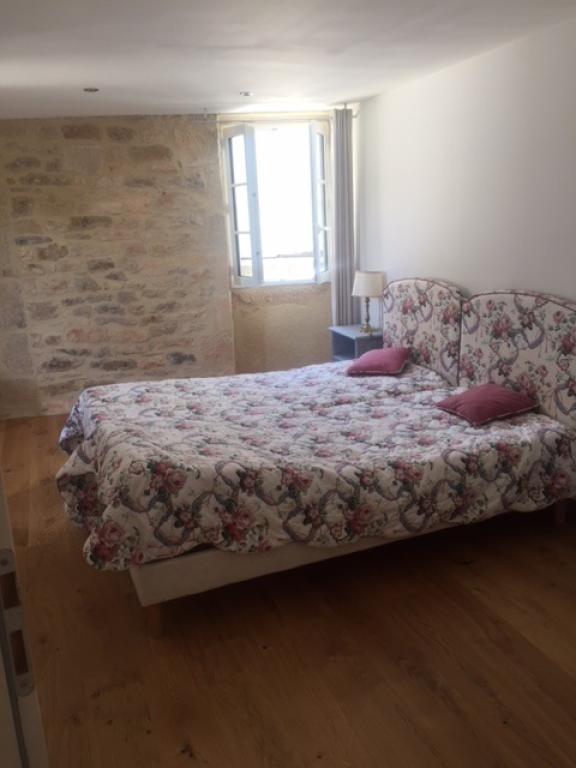 Meuble de Tourisme  METIVIER