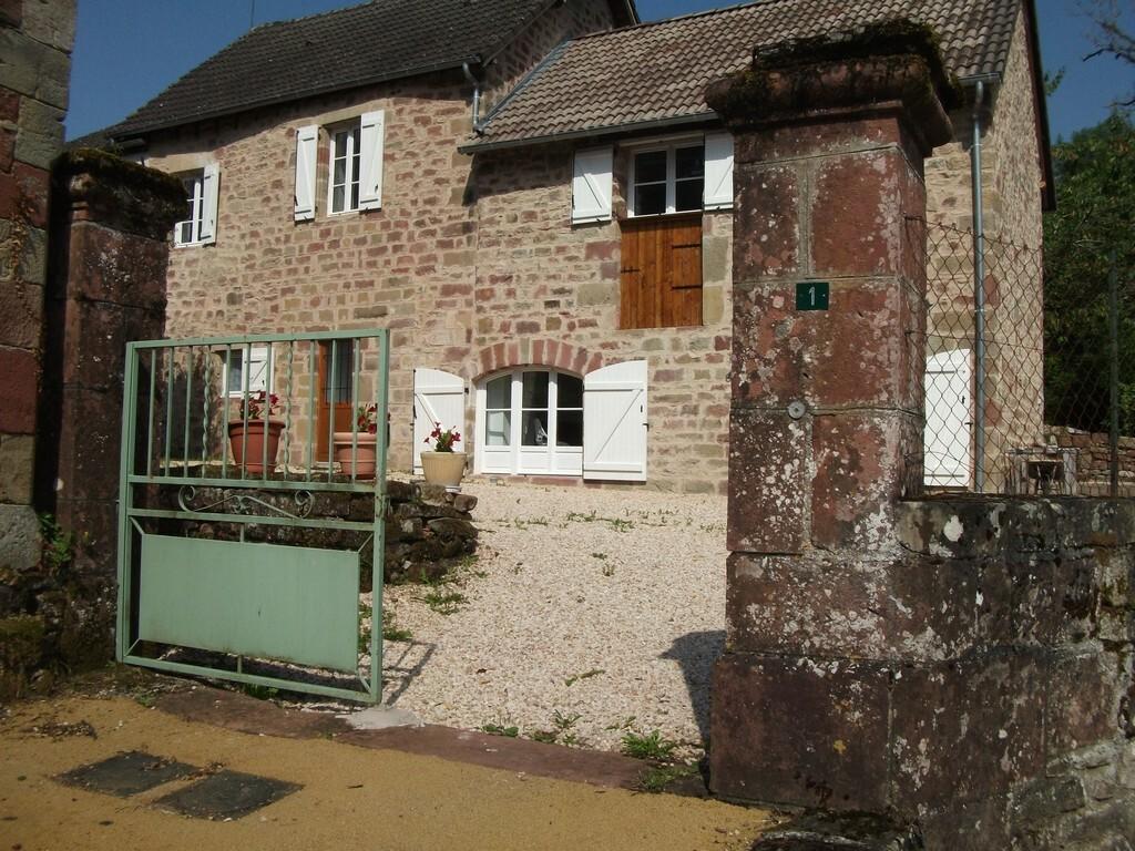 Les Noyers
