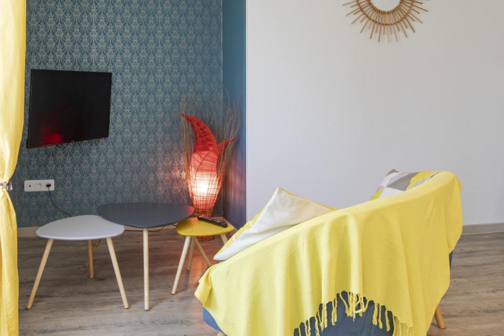 La commanderie de Saint-Jean (Montet)