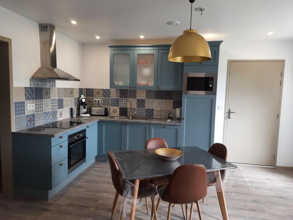 La commanderie de Saint-Jean (Montet)