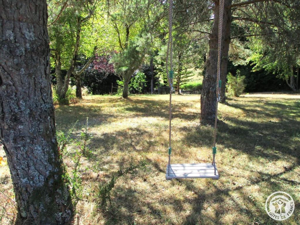 Les Acacias