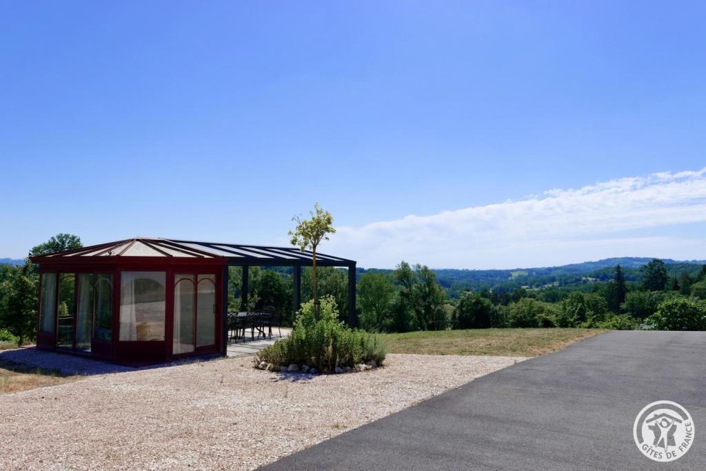 de Chapdevialle La Croisée des Vents