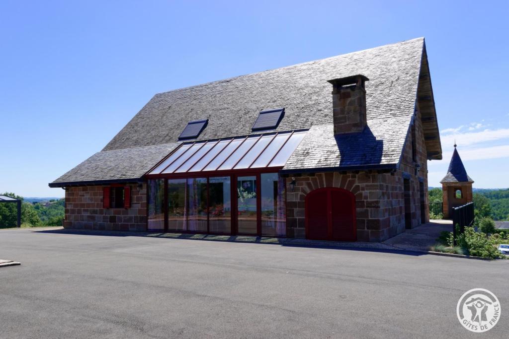 de Chapdevialle La Croisée des Vents