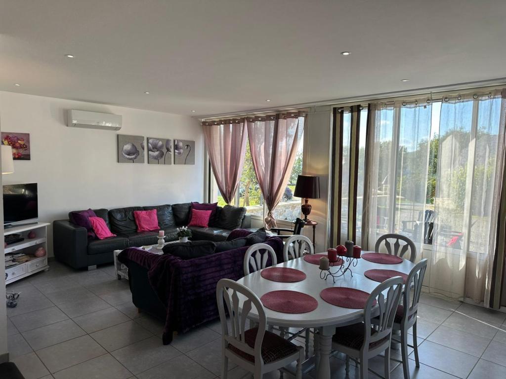 Location Gîtes de France  - Réf : 19G2147