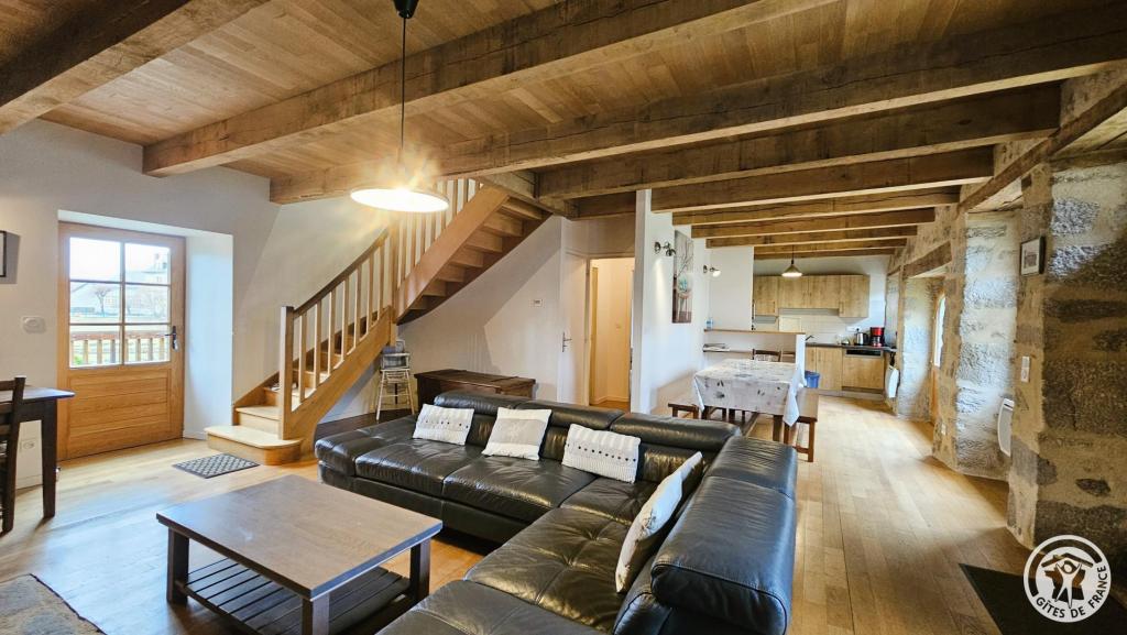 Maison Raymond