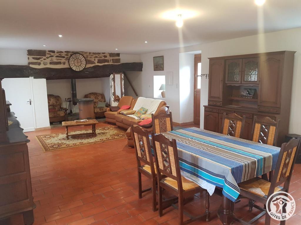 Location Gîtes de France  - Réf : 19G4269