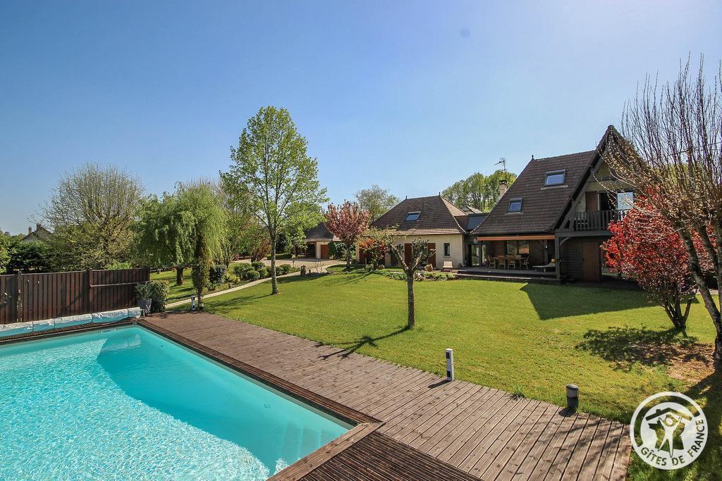 Location Bayat pour 5 personnes