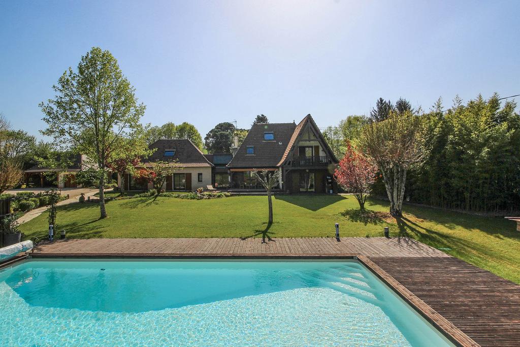 Location Bayat pour 5 personnes