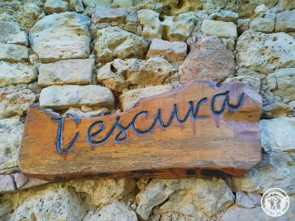 L'escura