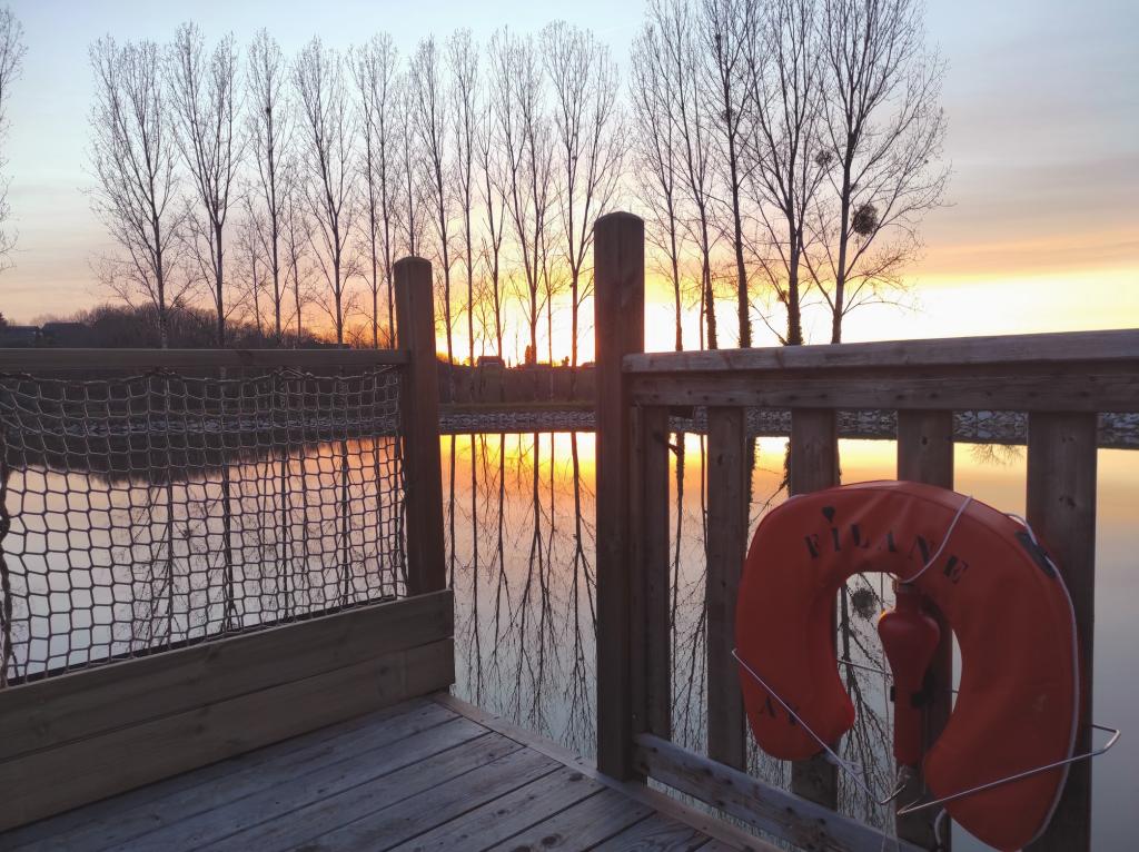 La cabane du martin pécheur - Domaine de la Clauzade