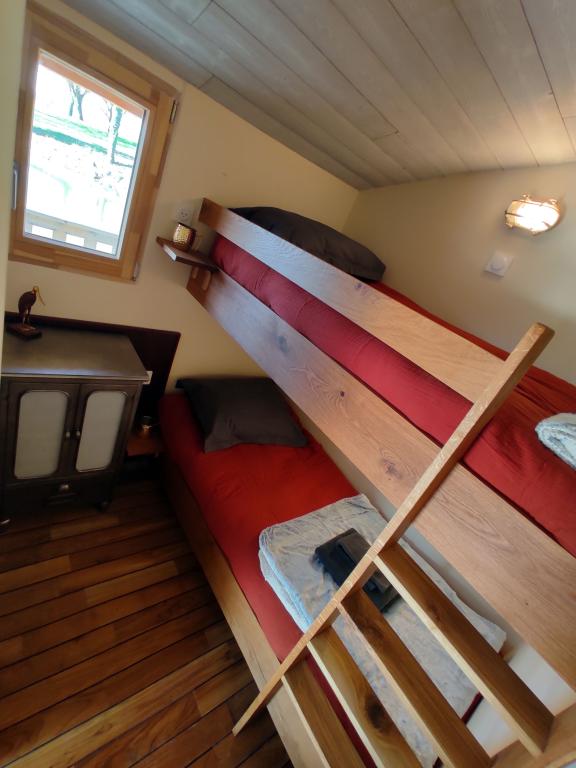 La cabane du martin pécheur - Domaine de la Clauzade