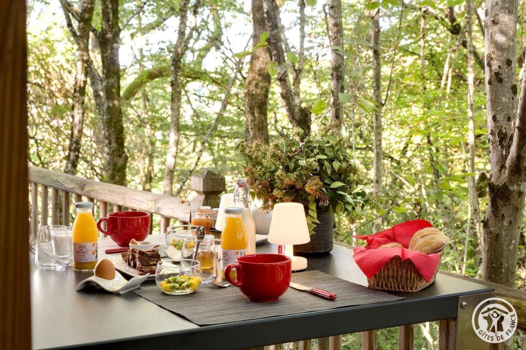 Cyprès si haut cabane et Spa