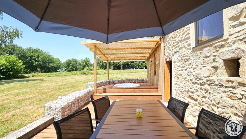 Bergerie en pleine nature - spa privatif