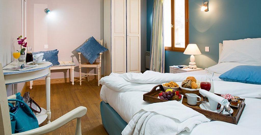 Hôtel Restaurant Les Flots Bleus