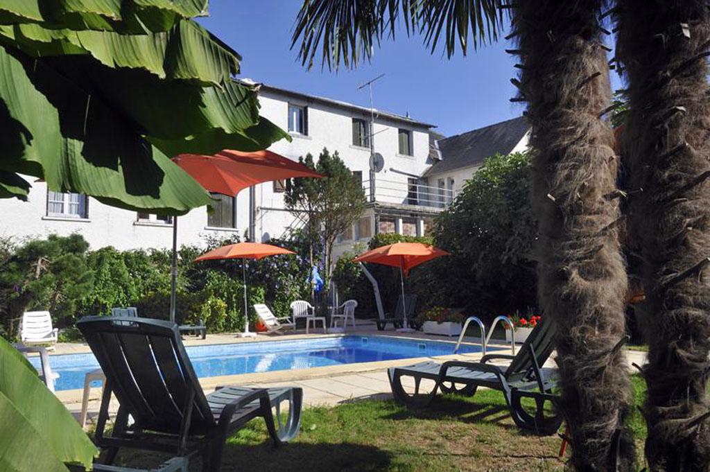 Hôtel-Restaurant Deshors-Foujanet