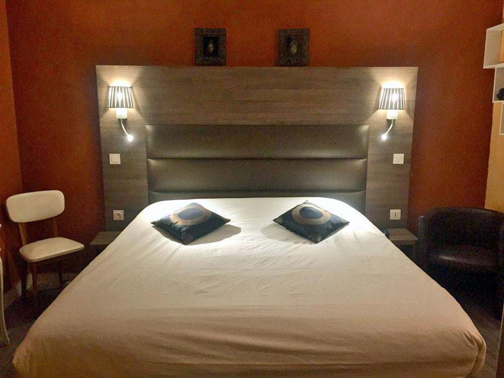 Hôtel-Restaurant Deshors-Foujanet