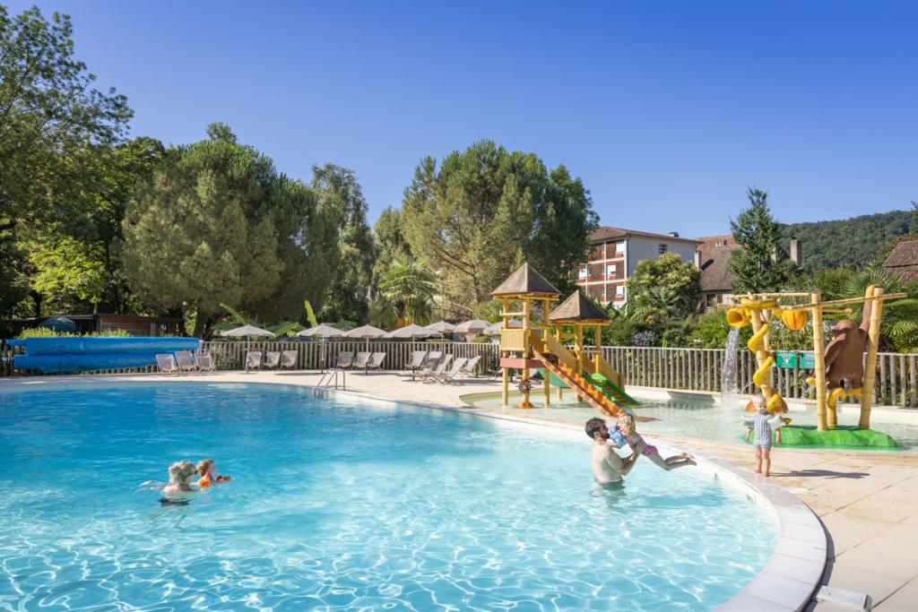 Camping Huttopia Beaulieu-sur-Dordogne