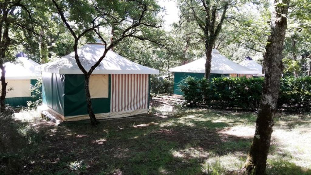 Camping Au bois Dormant