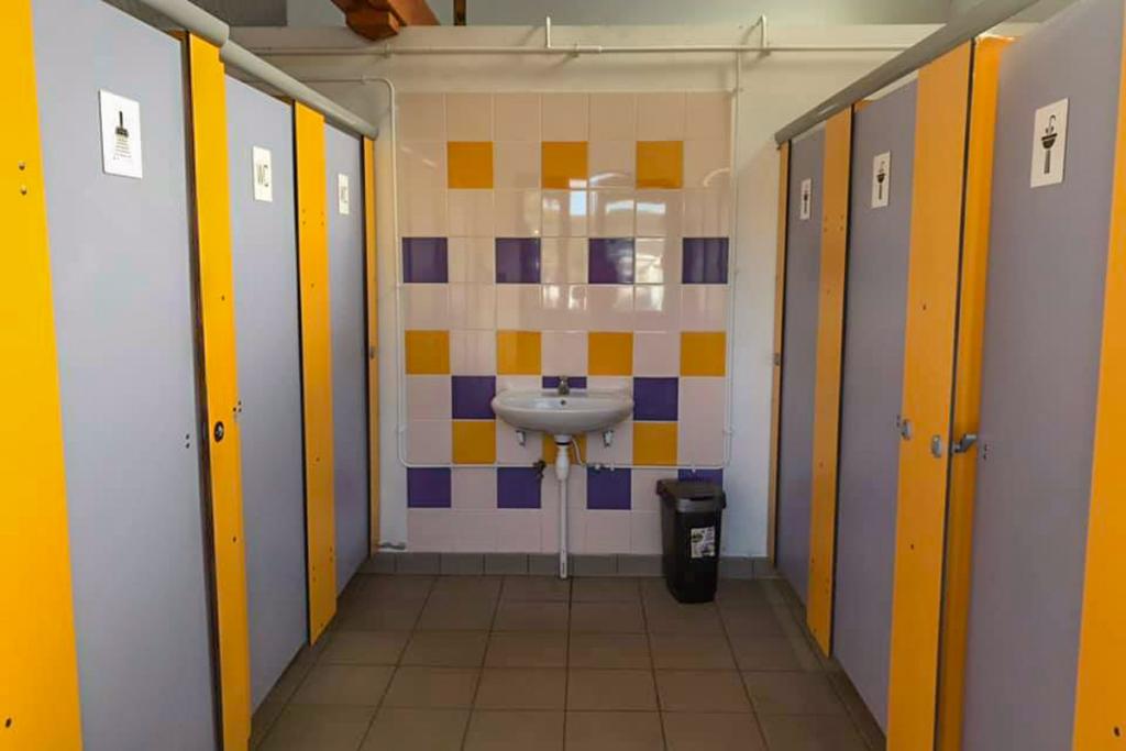 Flower camping le Port de Neuvic