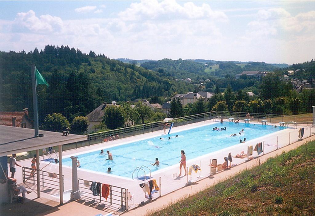 Piscine municipale d'été de Corrèze