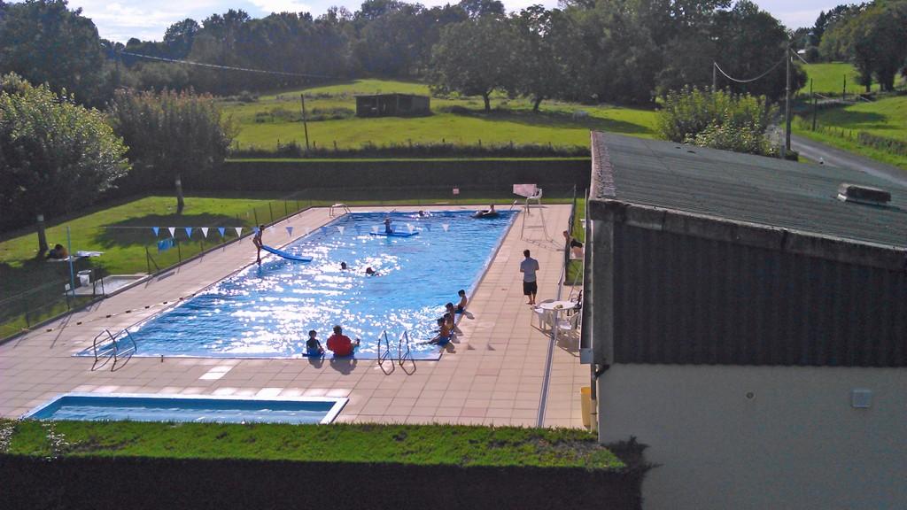 Piscine municipale d'été de Lagraulière
