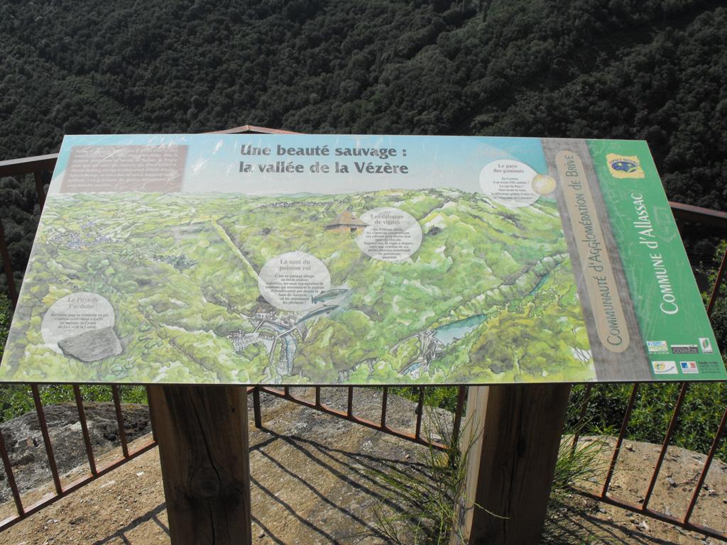 Table d'orientation du site de la Roche