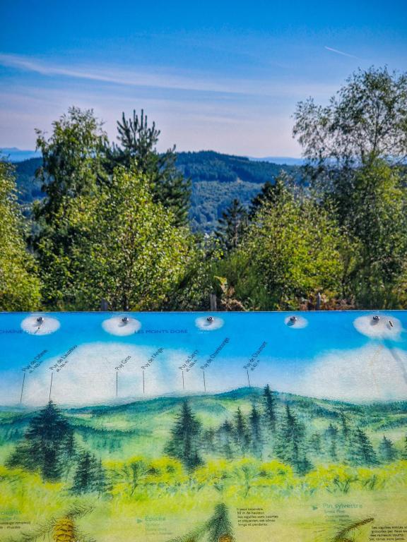 Table d'orientation du Puy de Sarran