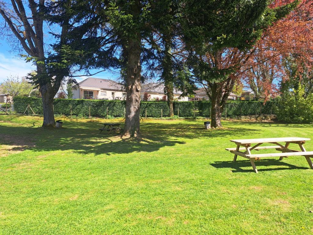 Aire de pique nique étang du Saupiquet