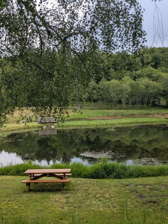 Aire de pique nique espace biodiversité de Lacelle