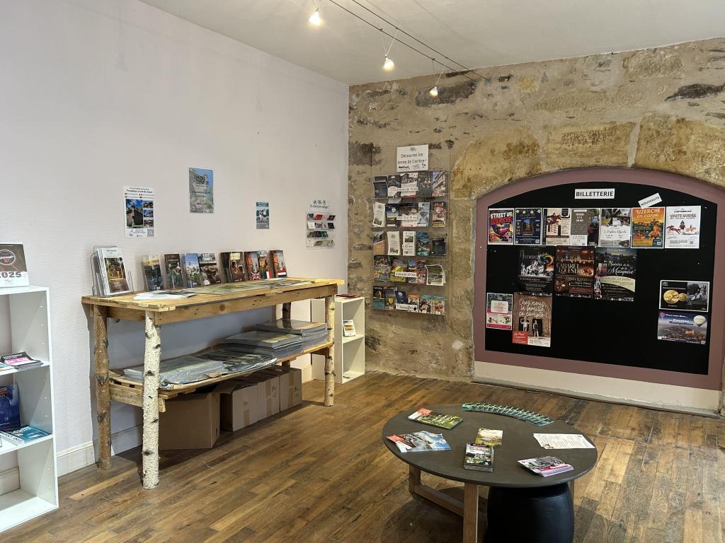 Office de Tourisme Terres de Corrèze - Bureau de Pompadour