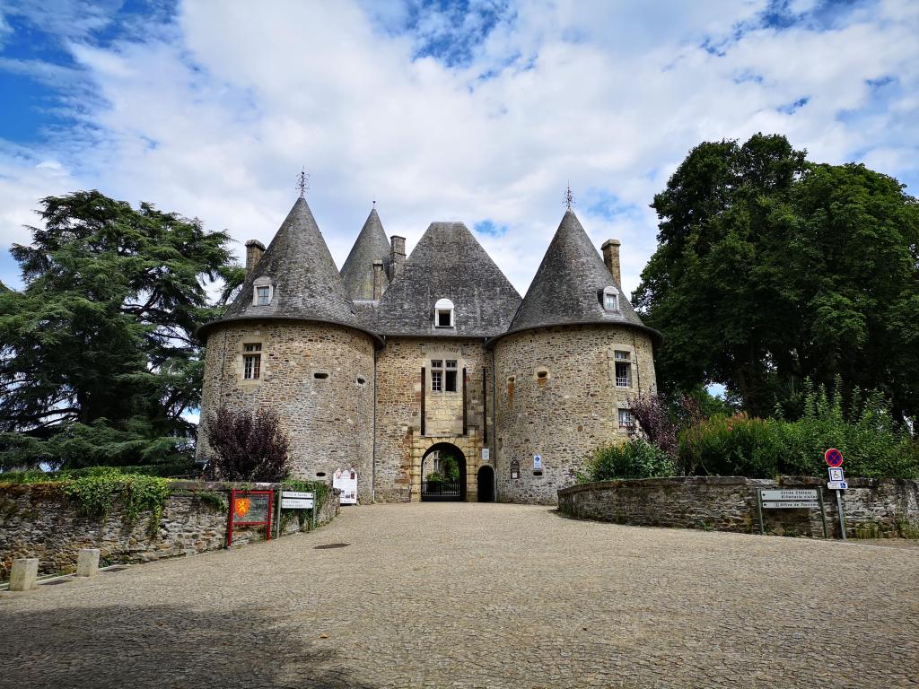 Office de Tourisme Terres de Corrèze - Bureau de Pompadour
