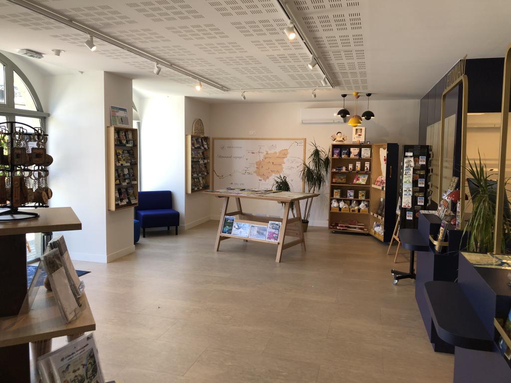 Office de Tourisme Vallée de la Dordogne - Bureau d'accueil de Beaulieu-sur-Dordogne