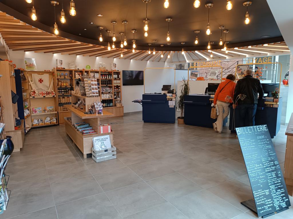 Office de Tourisme Vallée de la Dordogne - Bureau d'accueil de Collonges-la-Rouge