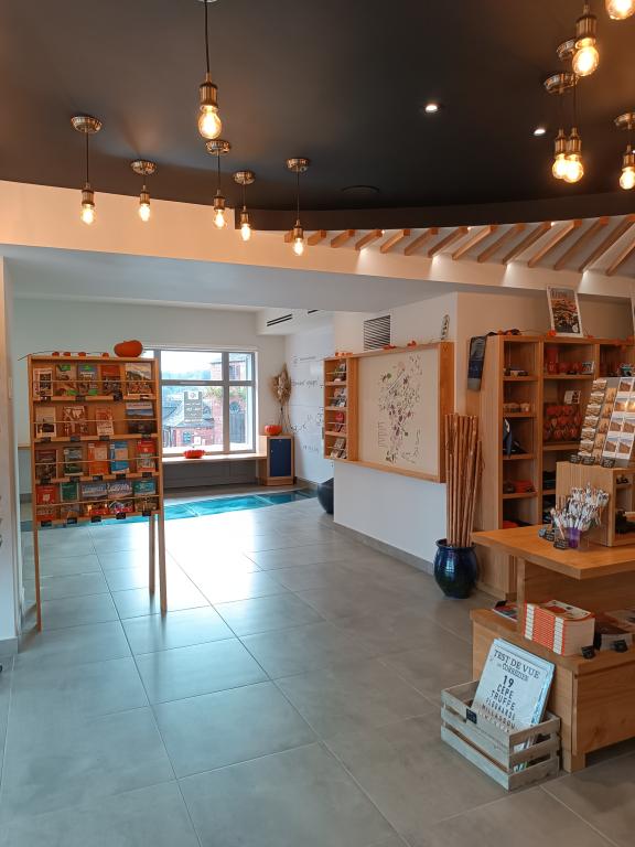 Office de Tourisme Vallée de la Dordogne - Bureau d'accueil de Collonges-la-Rouge