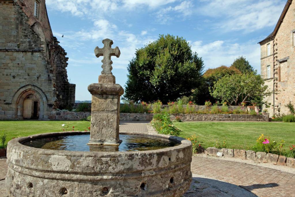 Abbaye Cistercienne d'Aubazine