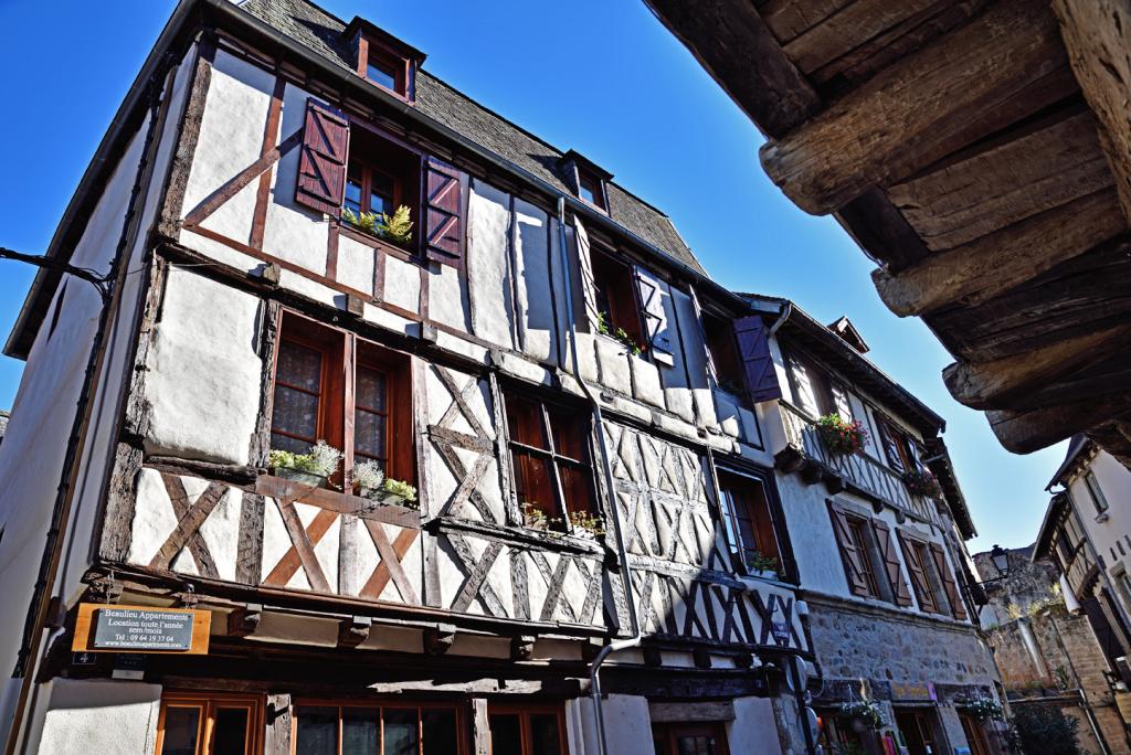 Beaulieu-sur-Dordogne - Un des Plus Beaux Villages de France