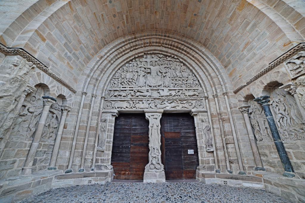 Beaulieu-sur-Dordogne - Un des Plus Beaux Villages de France