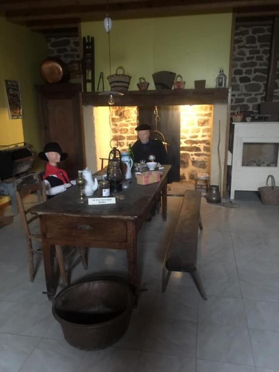 La Ferme de Brossard - Ecomusée de la Châtaigne et de la Vannerie