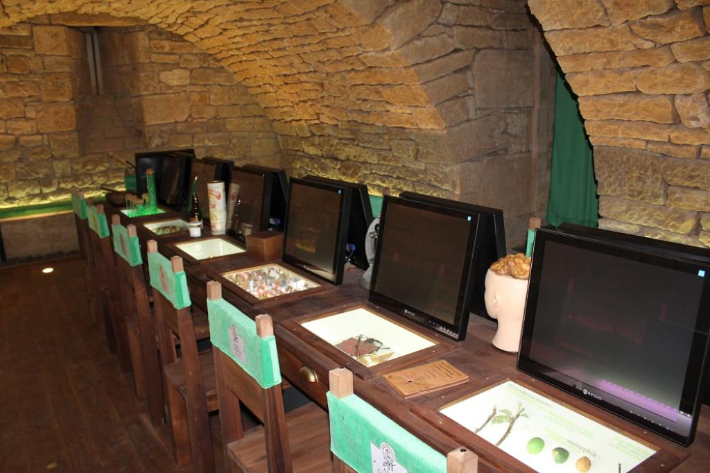 Les Quatre Demoiselles, le Musée de la Noix