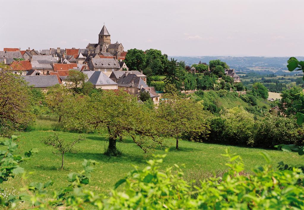 Saint-Robert - Un des Plus Beaux Villages de France