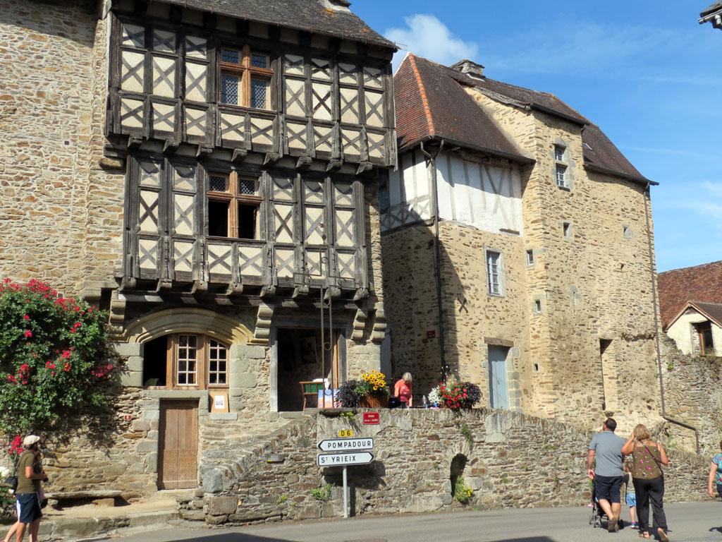 Ségur le Château - Un des Plus Beaux Villages de France