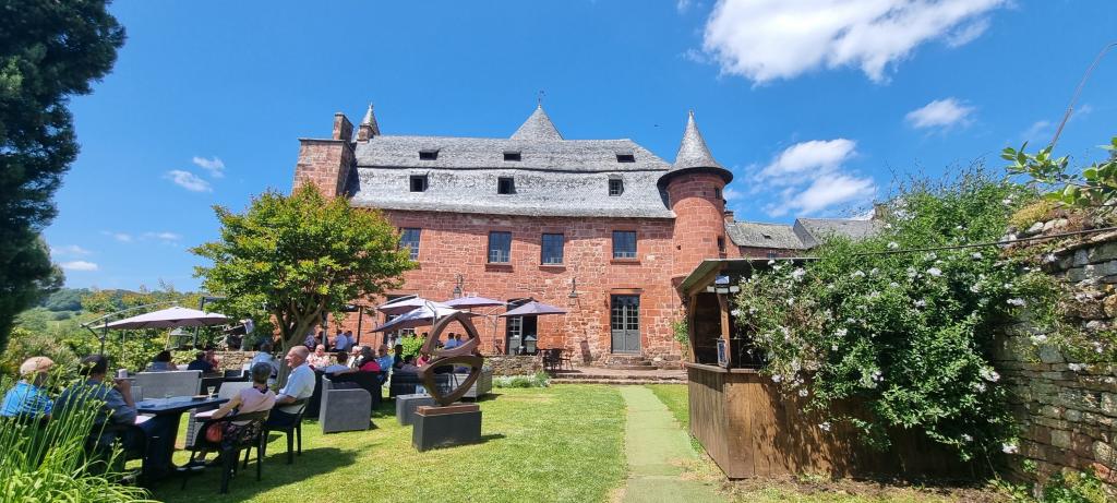 Château de Vassinhac - Restauration rapide