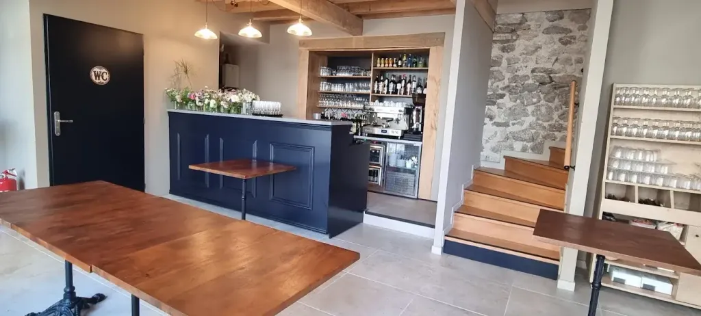 Le  petit café