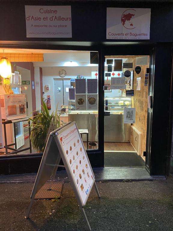 Couverts et Baguettes